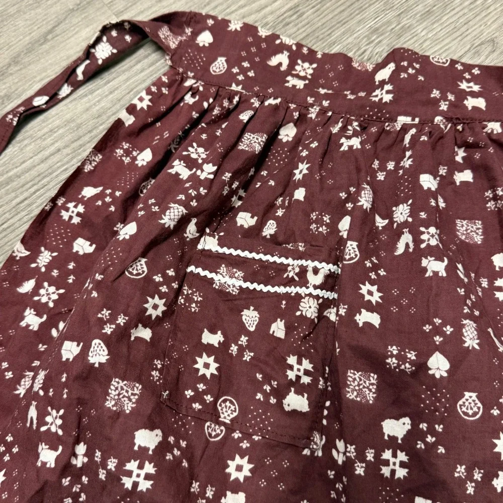 Vintage Brown Folk Art Animal Print Cotton Half Apron with‎ Ric Rac Trim Pocket